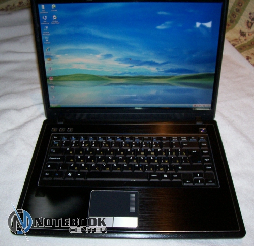  RoverBook Voyager V558VHB 