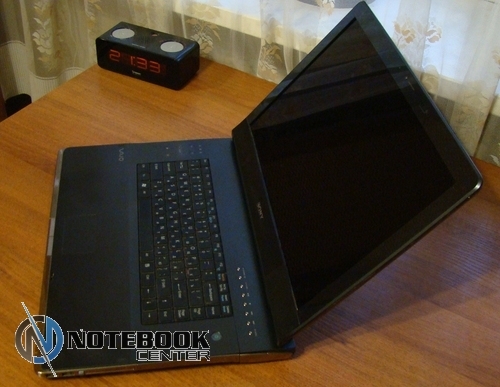 Sony VAIO VGN-AR61ZRU