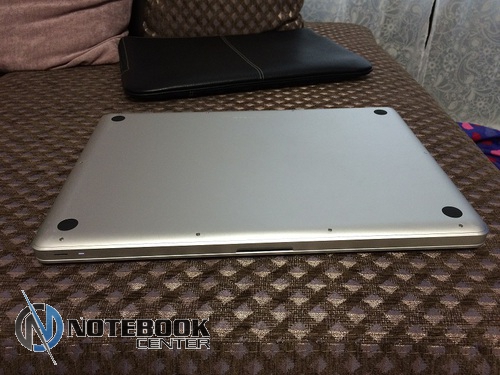 MacBook Pro 17 2010 core i5 2.53, 500 gb ssd