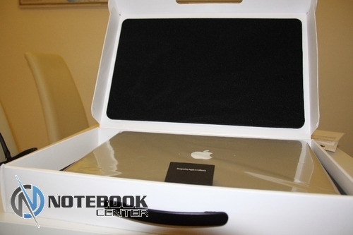 Apple MacBook Pro 17-inch LED-backlit widescreen 